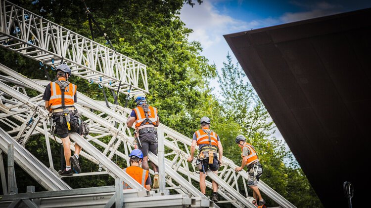 A big THANK YOU to our incredible Star Live team.