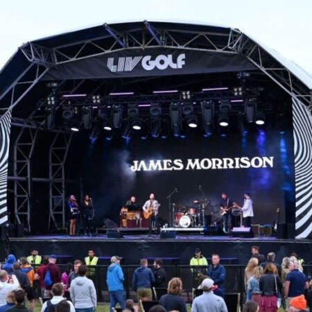 Star Live supplies Mobile Orbit stages to LIV Golf @ the Centurion Club.