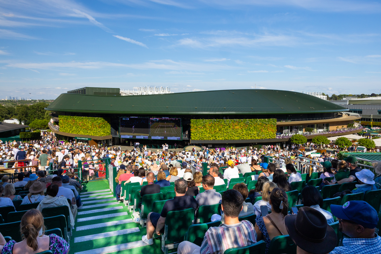 Premium seating & viewing platforms.