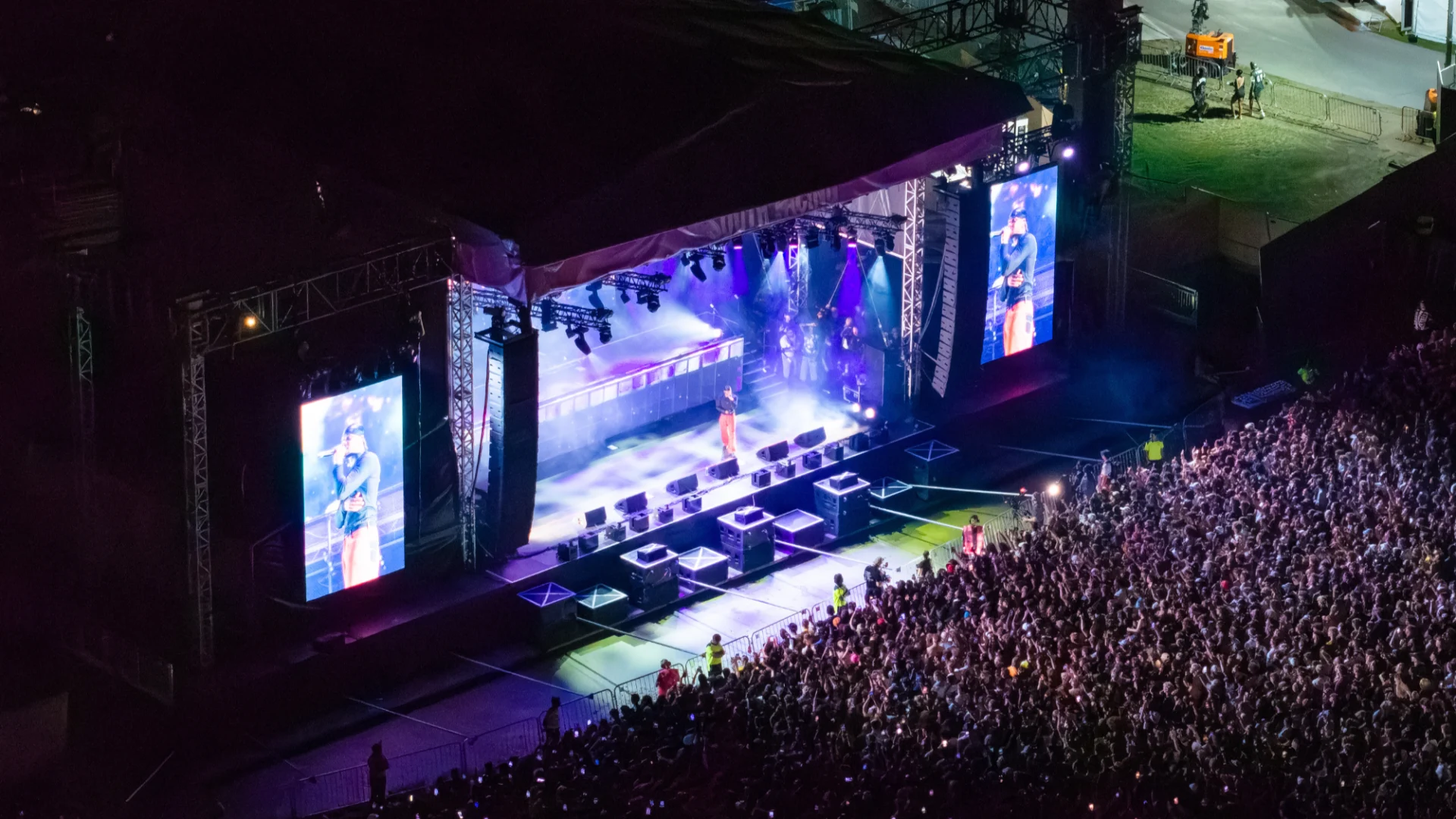 South Facing 2025. A stage that floats on water.