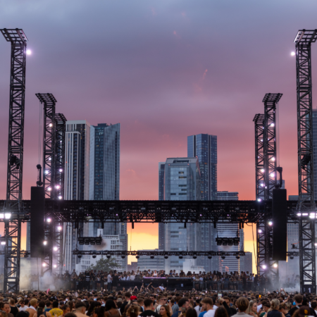 Magazine Open Air. A roofless dancefloor, with London’s skyline built into the production.